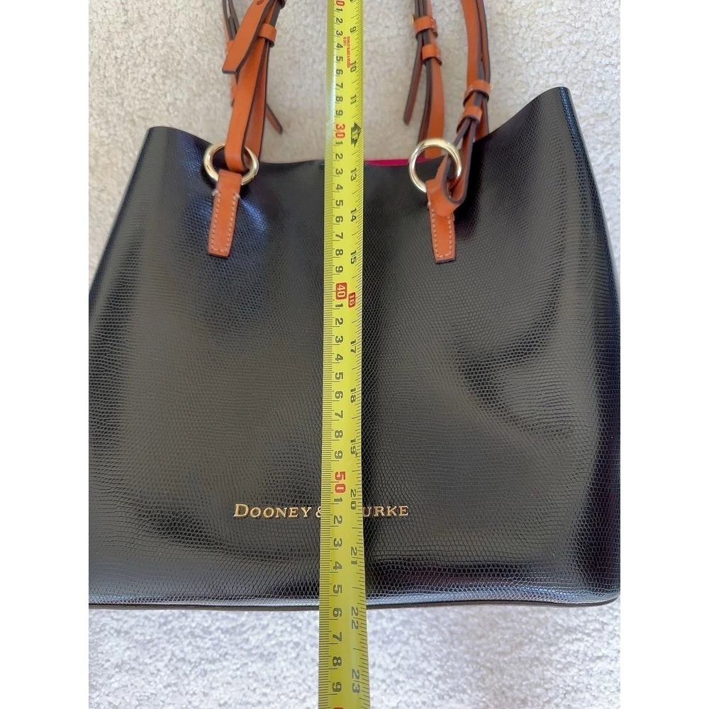 Dooney & Bourke Grain Large Barlow Satchel In Black Pebbled Leather - Picture 14 of 14